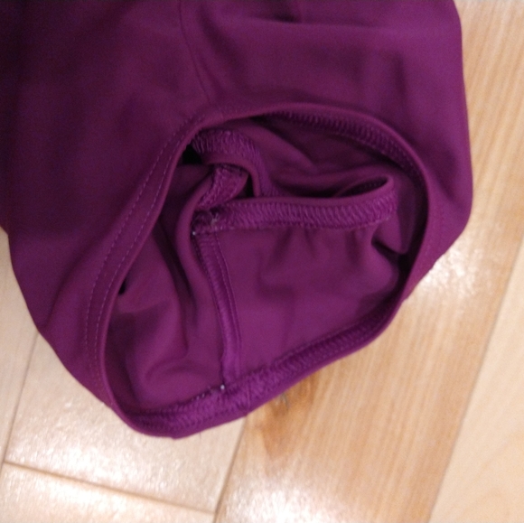 4/20$ 6-9m purple bathing suit - Picture 2 of 3